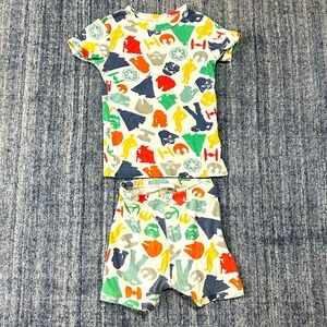Kids 5T star wars x gap cotton short pajama set.